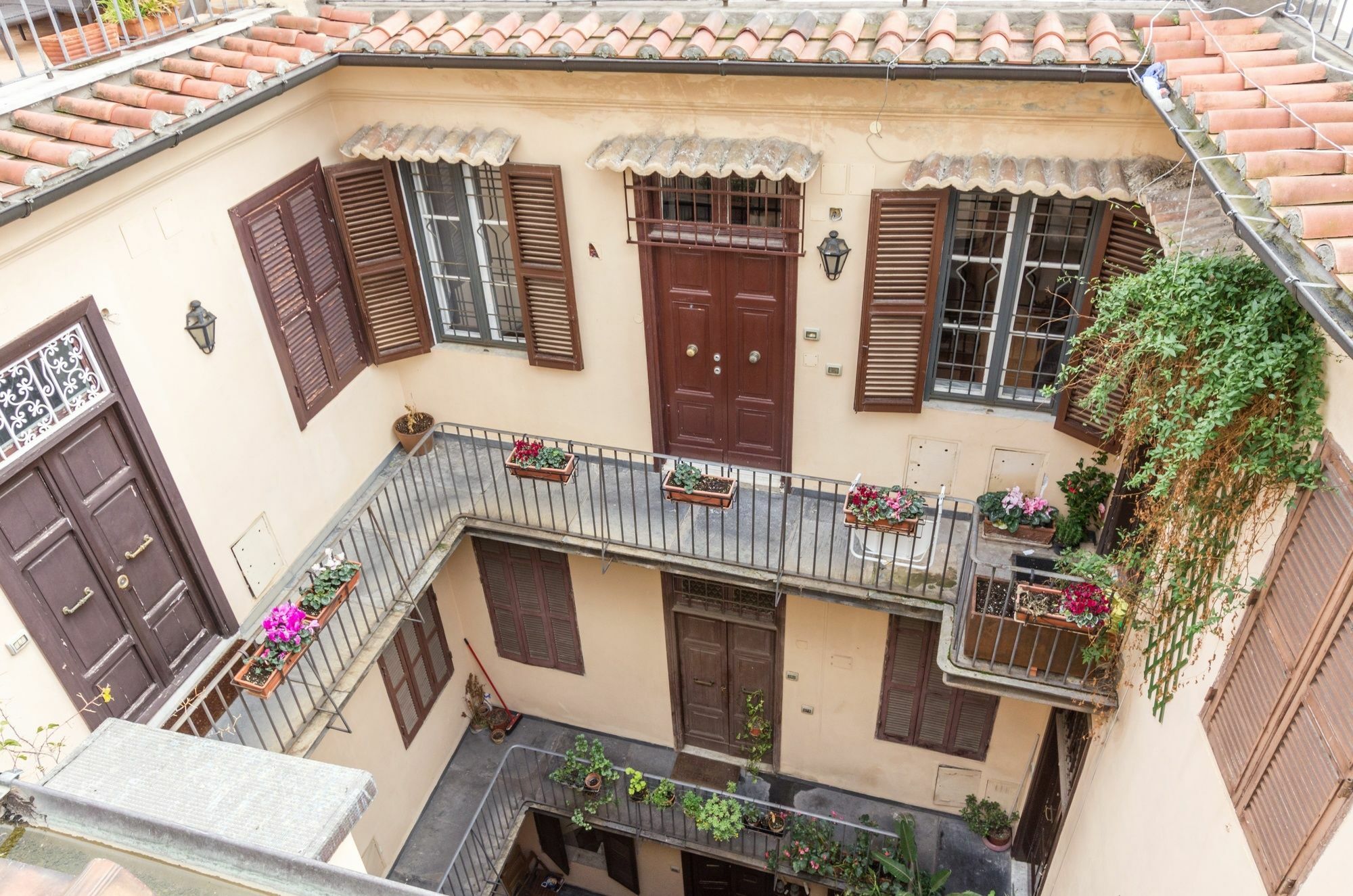 Grotte Apartment Rom